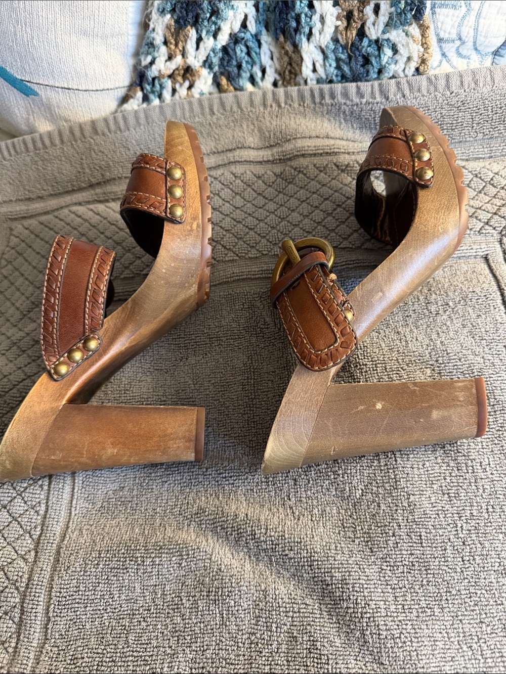 PREOWNED & PRELOVED COACH Chrissy Brown Leather Buckle Slide Mules - Picture 3 of 16